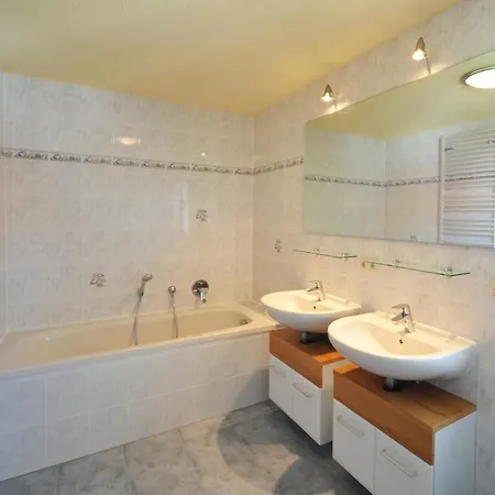Hus Utblick 8a Holiday home *